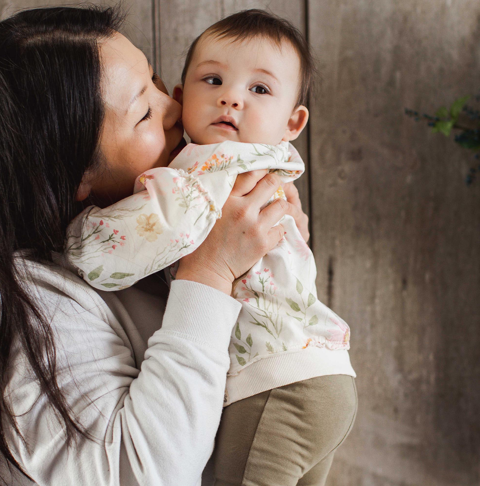 Burt's Bees Baby: Wild Floral Organic Sweatshirt Set